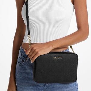 NWT Michael Kors Jet Set Large Saffiano Leather Crossbody Black Gold NWT